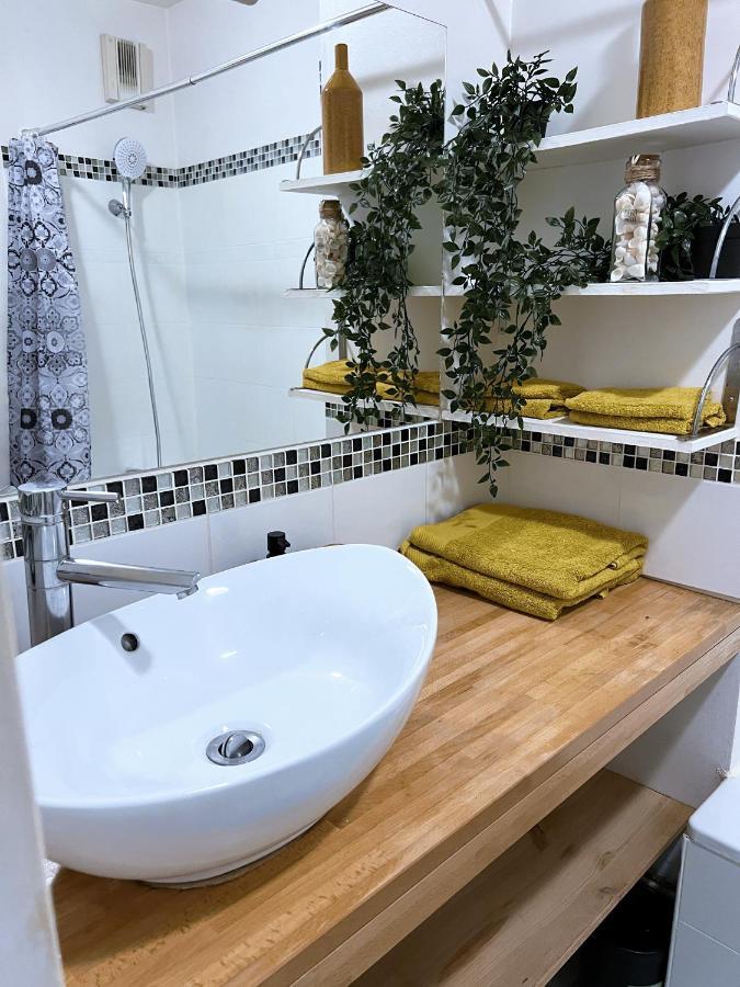 Charme Et Passion By Uta House Apartment Saint-Denis  Luaran gambar