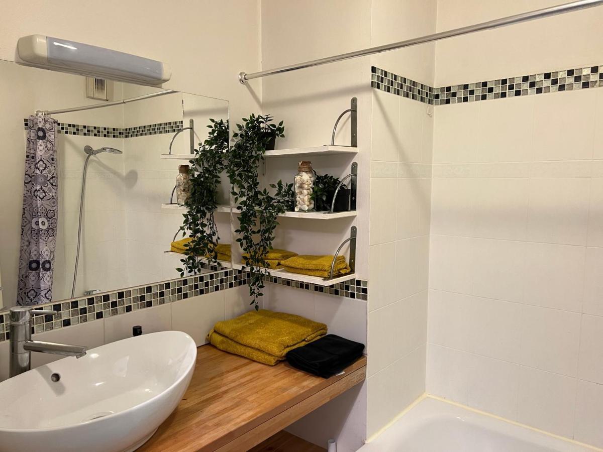 Charme Et Passion By Uta House Apartment Saint-Denis  Luaran gambar